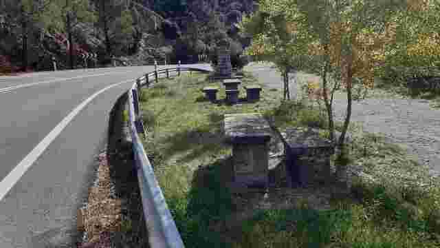 Rest area at Cavero Harbour