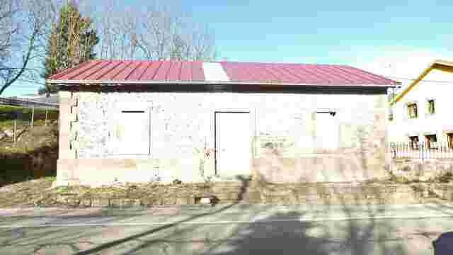 Road workers’ hut