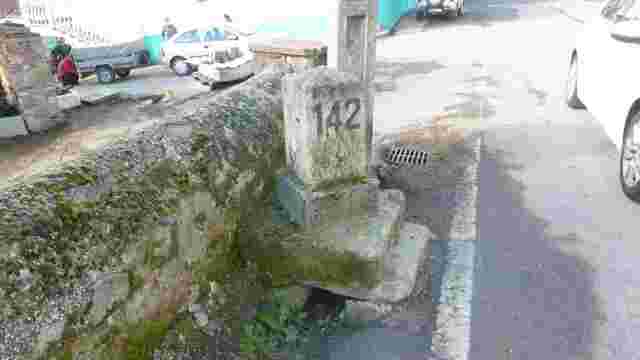 Kilometre markers